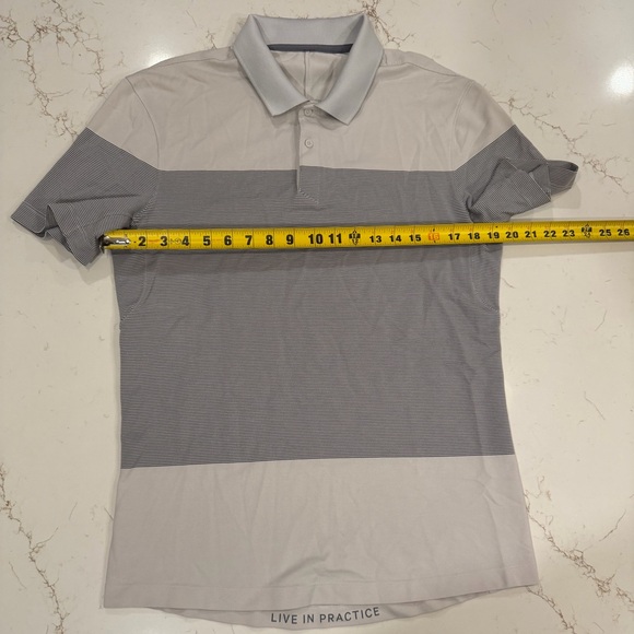 Lululemon Men's Gray Golf Polo Shirt - Picture 3 of 4
